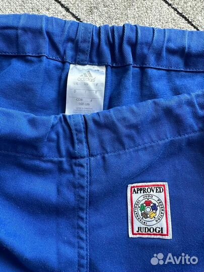 Кимоно для дзюдо adidas IJF Slim Fit Premium