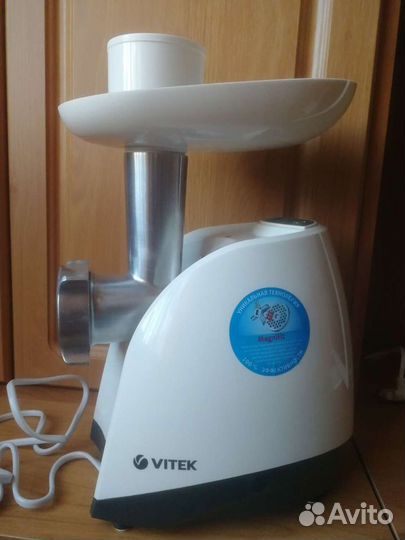 Мясорубка электрическая vitek VT-1673W