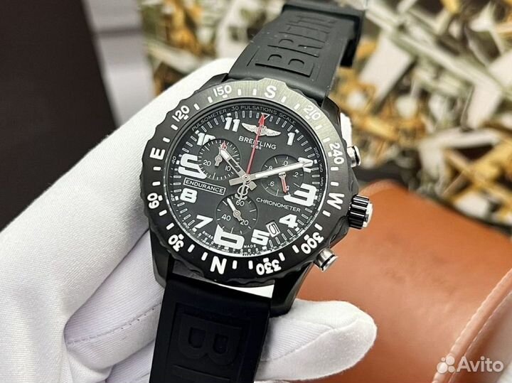 Часы Breitling