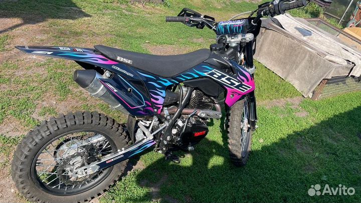 Мотоцикл BSE 150 кубов