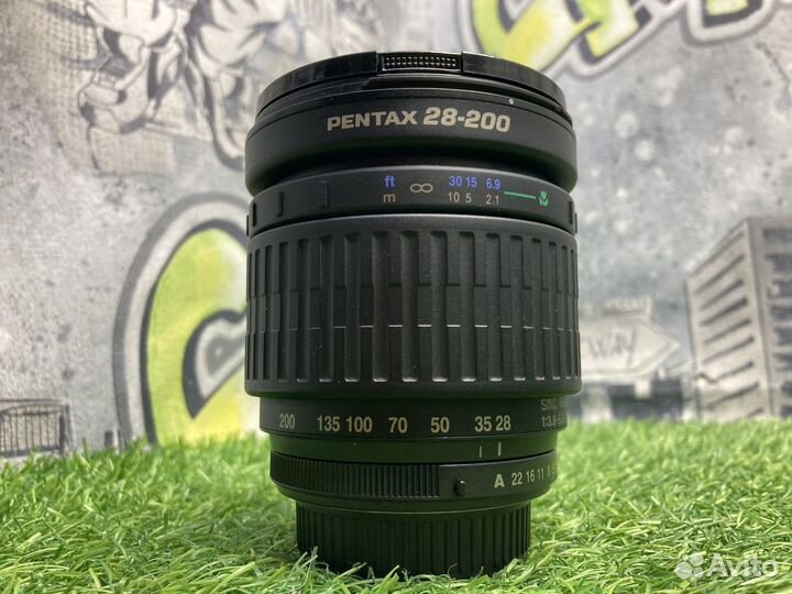 Pentax-FA SMC 28-200mm 3.8-5.6