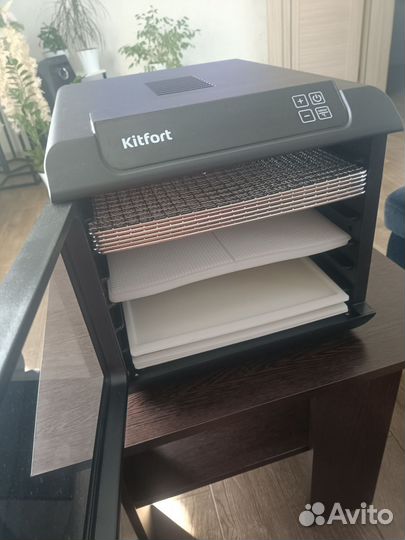 Сушилка для овощей и фруктов kitfort кт-1905