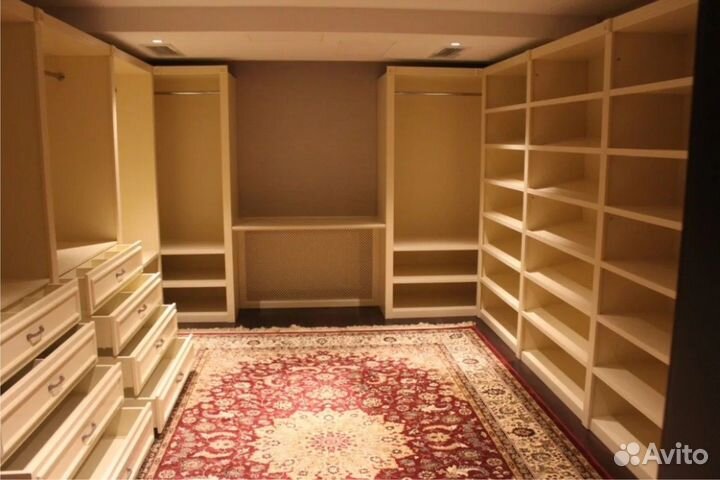 Гардеробные классика