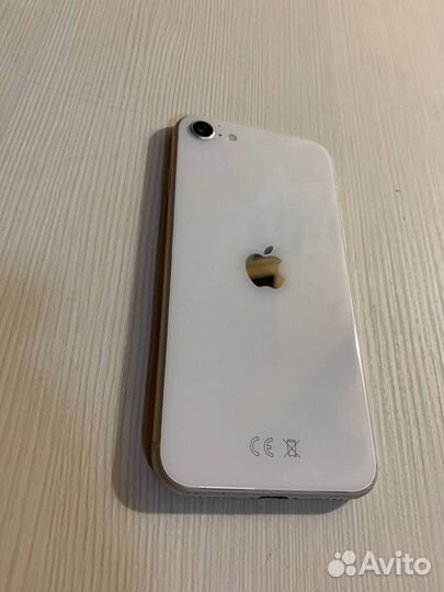iPhone SE (2022), 64 ГБ