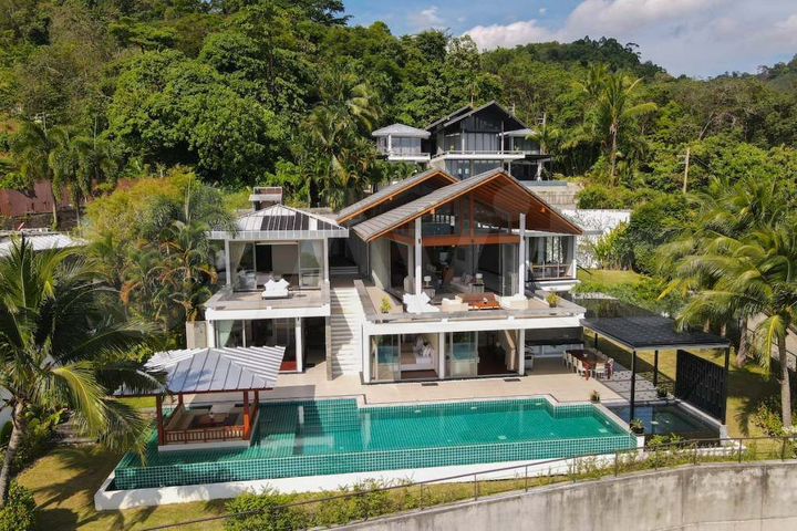 Дом 1000 м² на участке 1000 м² (Таиланд)