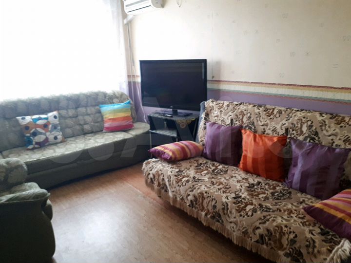 2-к. квартира, 65 м², 9/9 эт.
