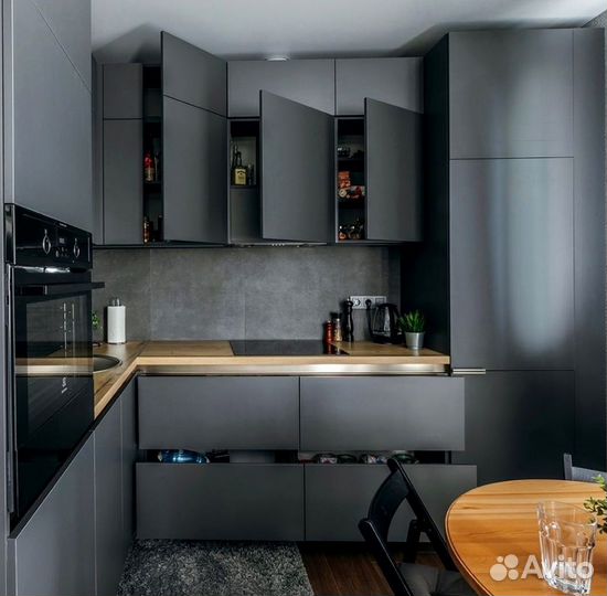 Кухонный гарнитур в стиле хай тек