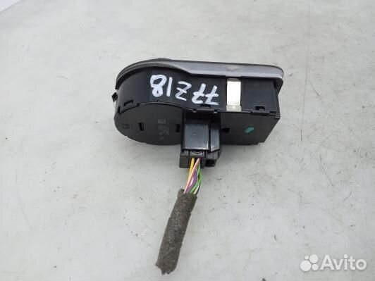 Переключатель света opel zafira C (77Z18WU01)