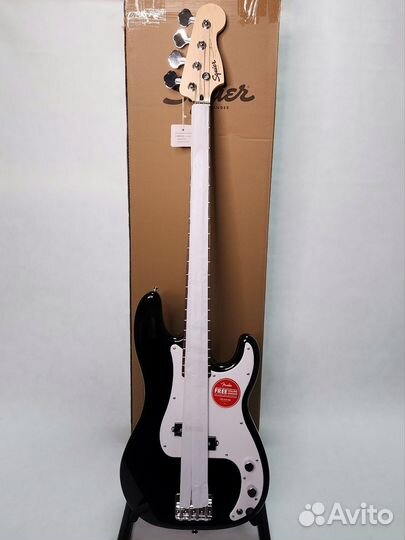 Новая бас-гитара Squier Precision Bass