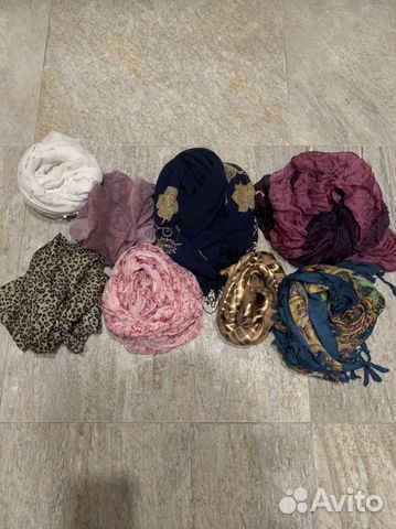Женские шарфы и платки