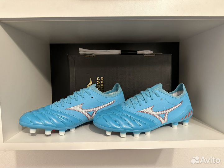Футбольные бутсы Mizuno Morelia Neo