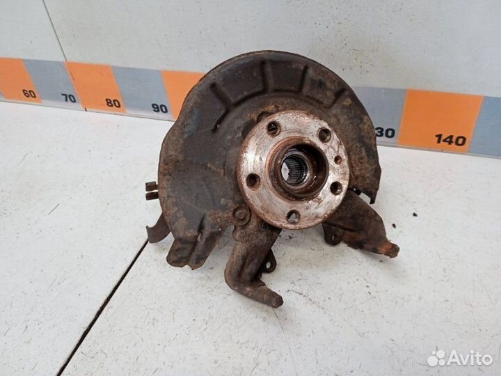 Кулак поворотный передний левый Volkswagen Polo