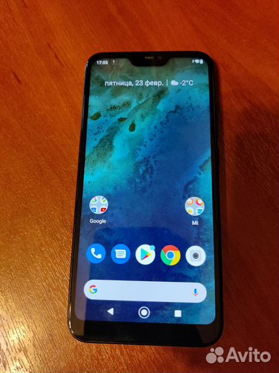 Xiaomi Mi A2 Lite Android One, 3/32 ГБ