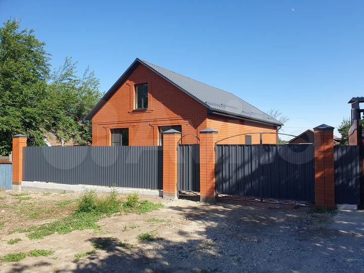 Дом 74,3 м² на участке 6 сот.