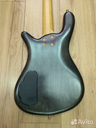 Продам бас Warwick Streamer SS 4 струны Германия