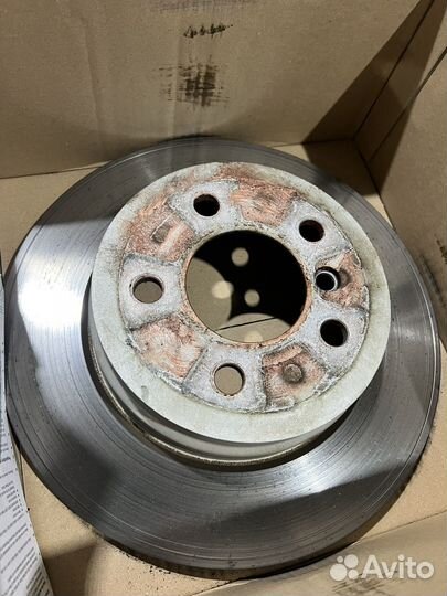 Продам тормозные диски BMW X5 F15 BMW X6 F16