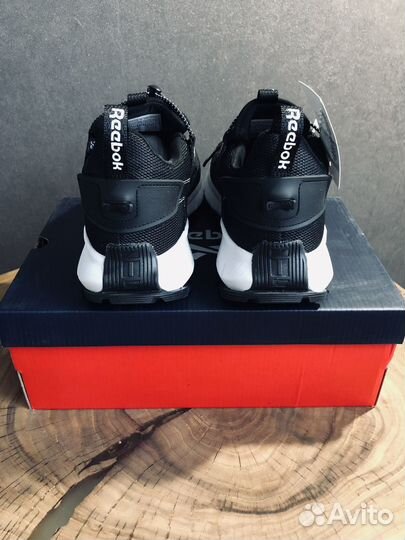 Кроссовки Reebok Zig Kinetica Edge