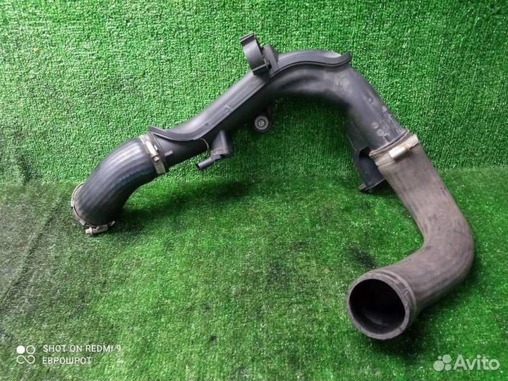 Патрубок интеркулера Volkswagen Tiguan (2007-2011)