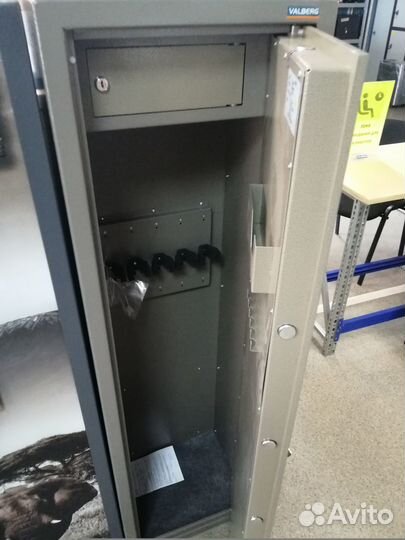 Оружейные сейфы Офисные сейфы Пистолетные сейфы