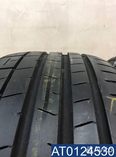 Pirelli P Zero PZ4 255/30 R19 91Y