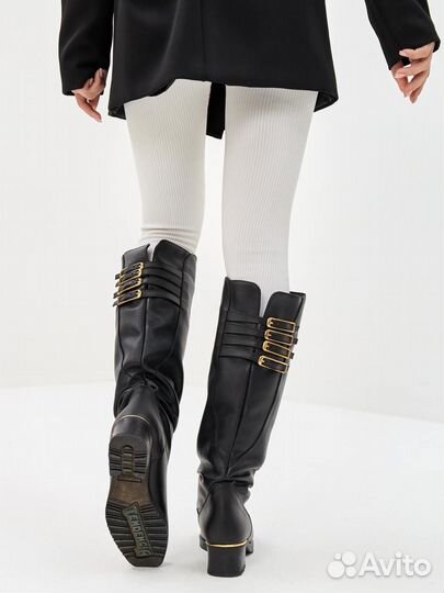 Женские сапоги с легким мехом для прогулок