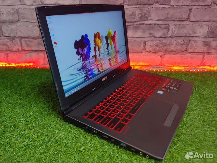 Игровой MSI i5 7300HQ GTX1050 2GB RAM8 SSD128+HDD