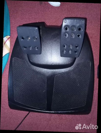 Игровой руль с педалями для пк