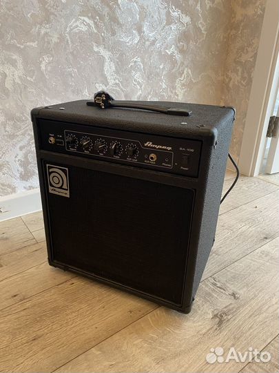 Комбоусилитель