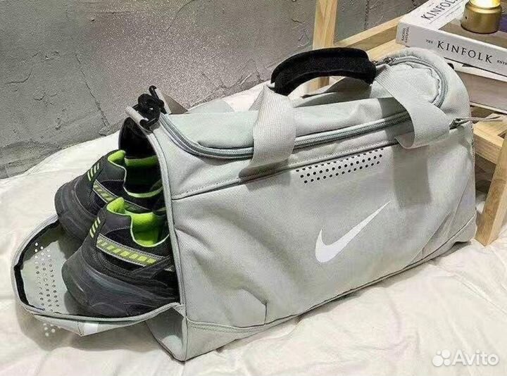 Спортивная сумка nike