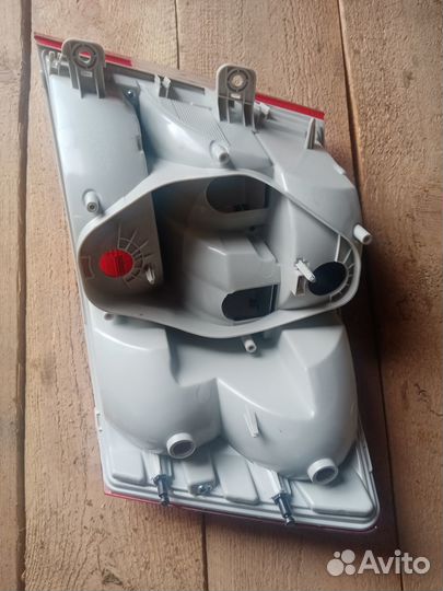 Левый задний фонарь на шкода октавия а7