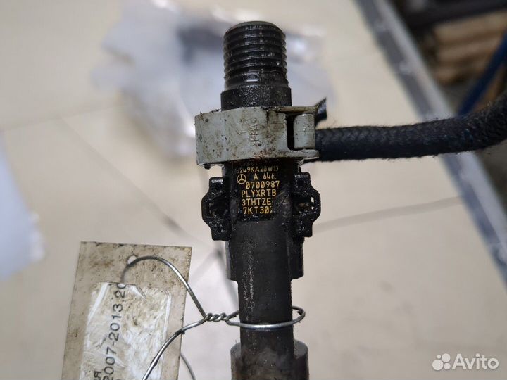 Форсунка топливная Mercedes C W204, 2007