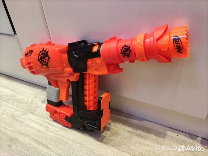 Nerf - Zombie Strike