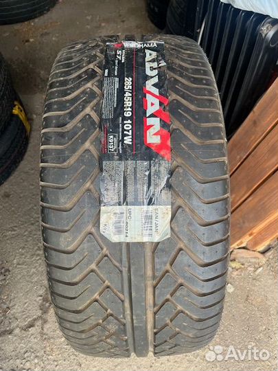 Yokohama Advan ST V802 285/45 R19 107W