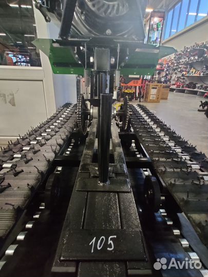 Мотоблок на гусеничной базе с вом на 7 л. с