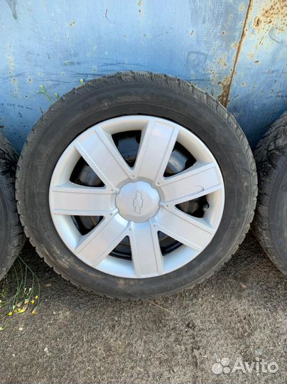 Колеса в сборе на Chevrolet Nokian 185/60 R15