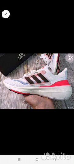 Кроссовки женские adidas 37 размер