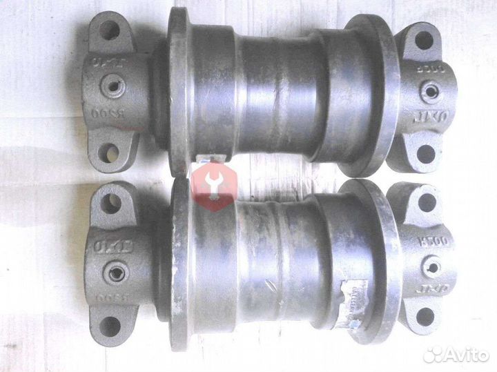 Каток поддерживающий Case D4HXL 81E6-2003BG