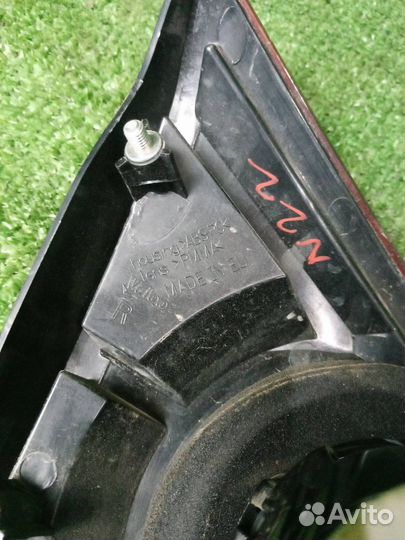 Фонарь задний правый Nissan Qashqai J10E MR20DE