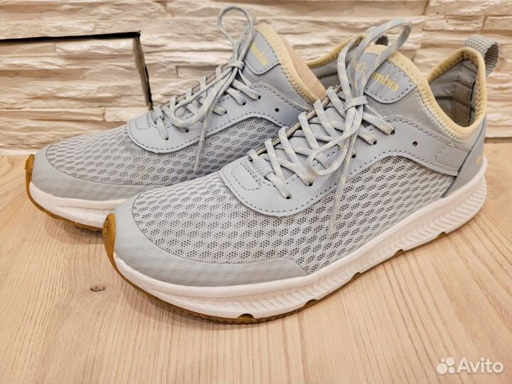 Кроссовки женские Columbia