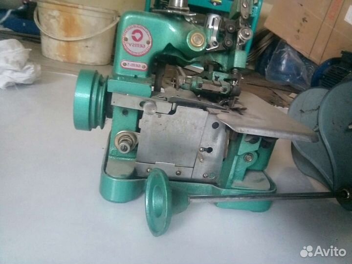 Оверлок для швейной машины