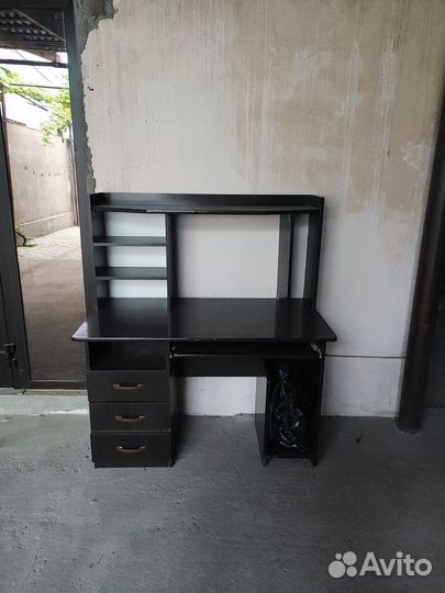 Компьютерный стол бу