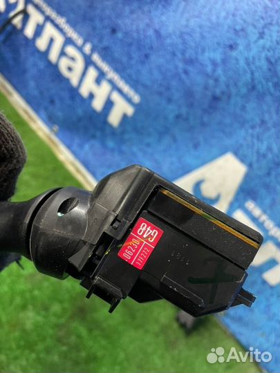 Подрулевой переключатель дворников Toyota Corolla