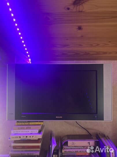 Телевизор Philips flat tv