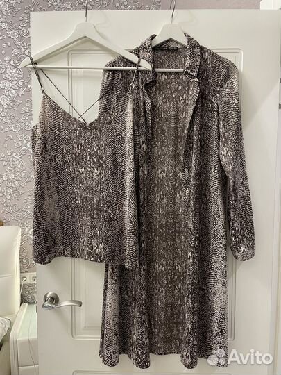 Платье и блузка в одинаковом принте Love Republic