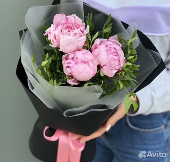 Пионы. букеты из пионов. огромные букеты из пионов