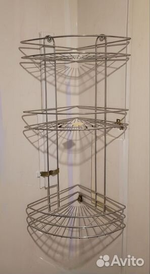 Полки для ванной комнаты