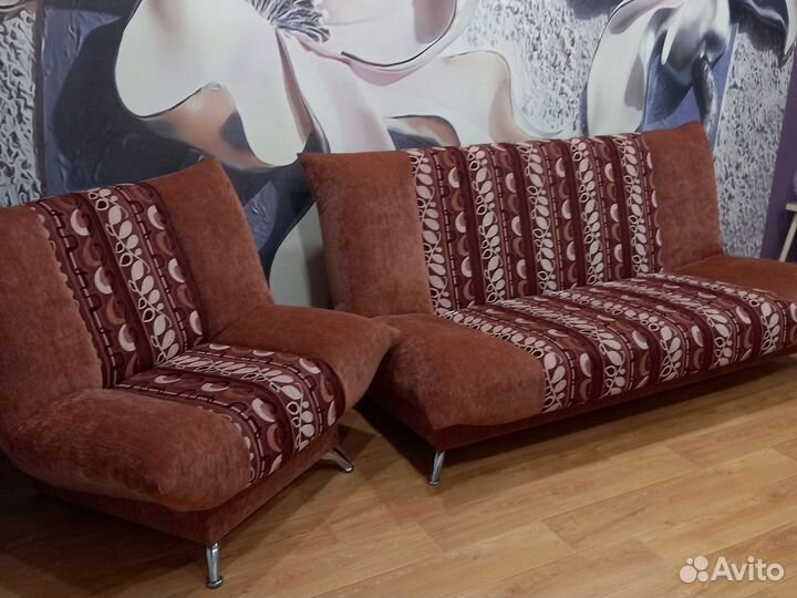 Диван и кресло