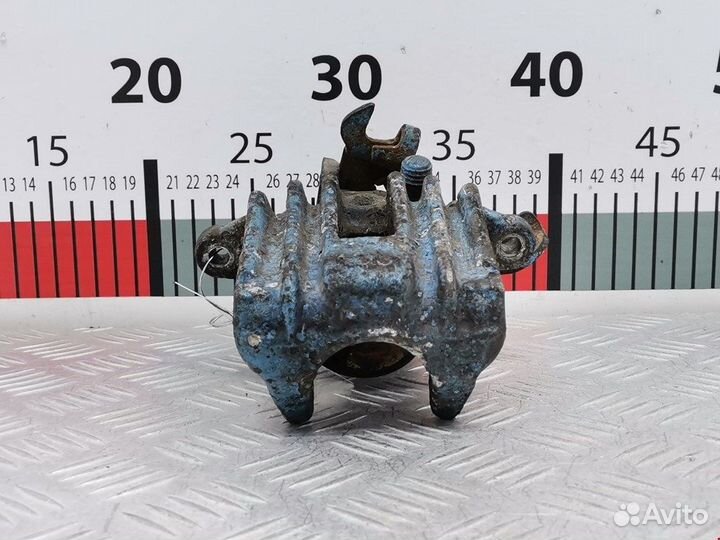 Суппорт задний правый для Volkswagen Passat 5 GP