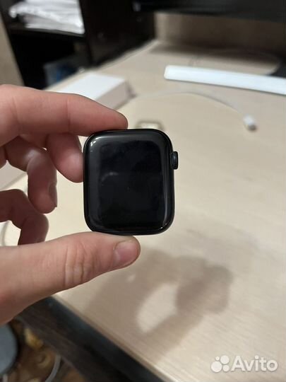 Часы apple watch se 44 mm