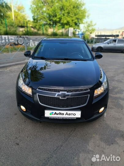 Chevrolet Cruze 1.6 AT, 2011, 290 000 км